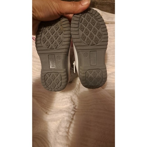 -Toddler Girls Totes Star Winter Snow Boots-Size 5 - Picture 5 of 5